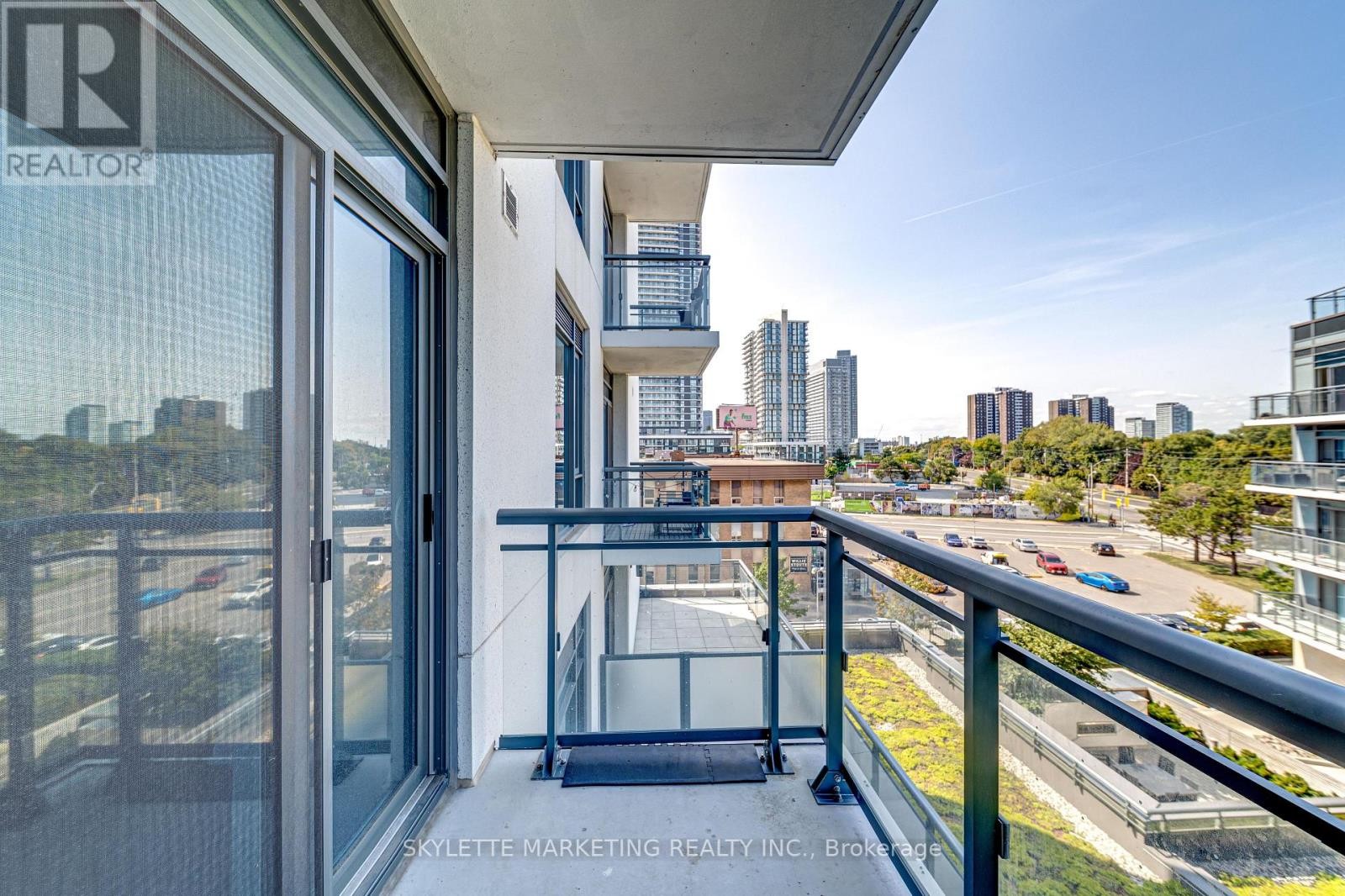 












412 - 50 ANN O'REILLY ROAD

,
Toronto (Henry Farm),




Ontario
M2J0C9

