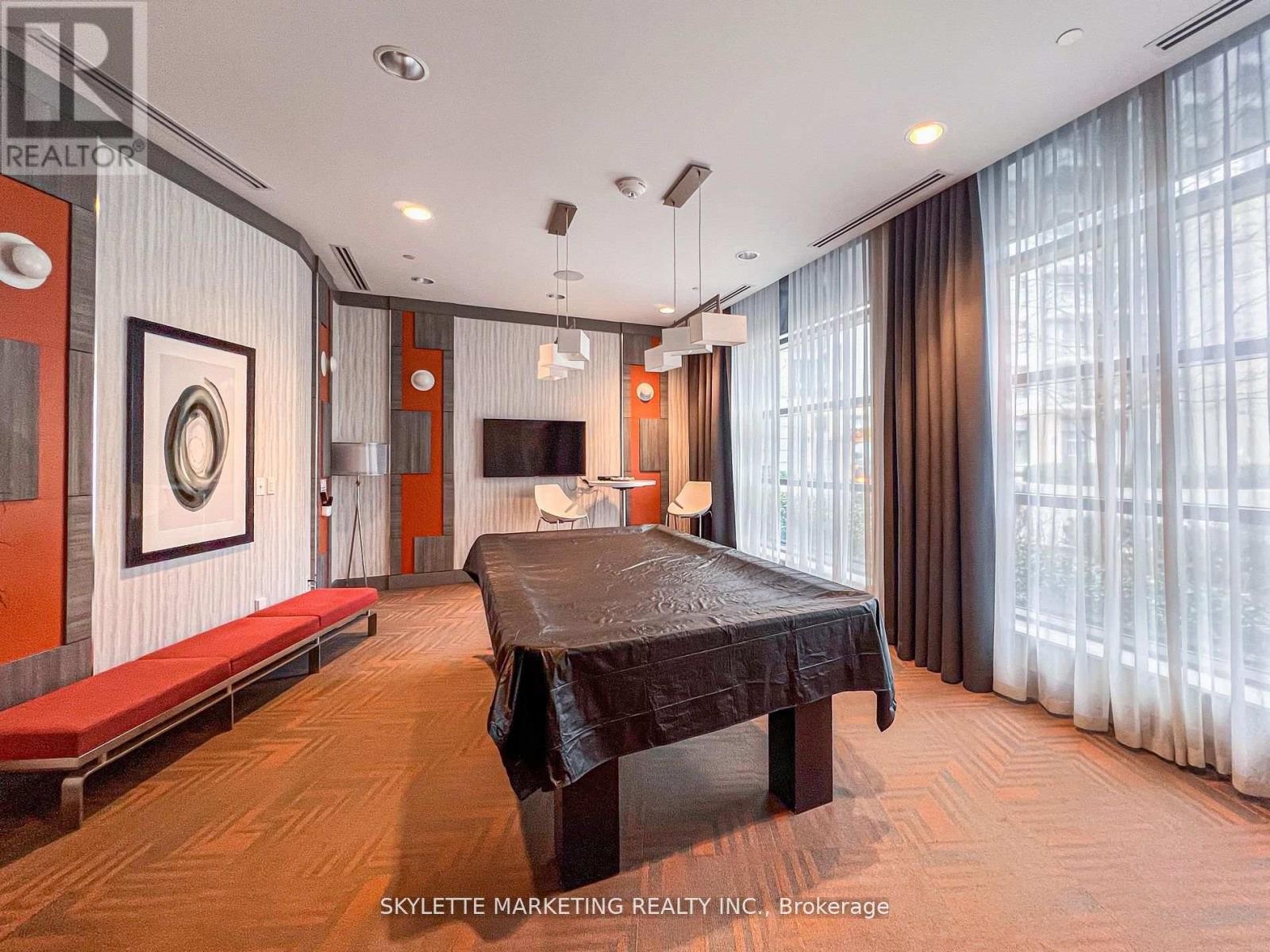 












412 - 50 ANN O'REILLY ROAD

,
Toronto (Henry Farm),




Ontario
M2J0C9

