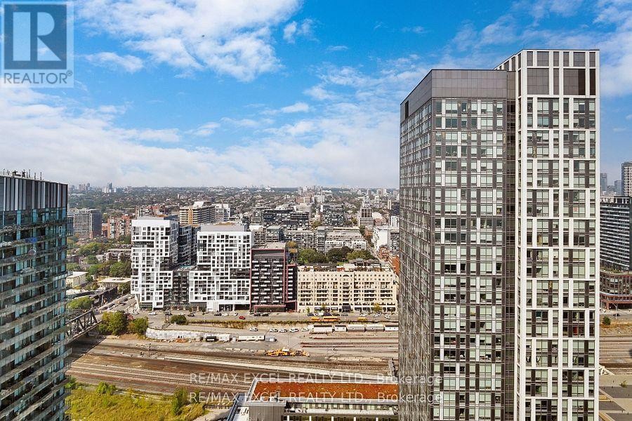 












3911 - 85 QUEENS WHARF ROAD

,
Toronto (Waterfront Communities),




Ontario
M5V0J9

