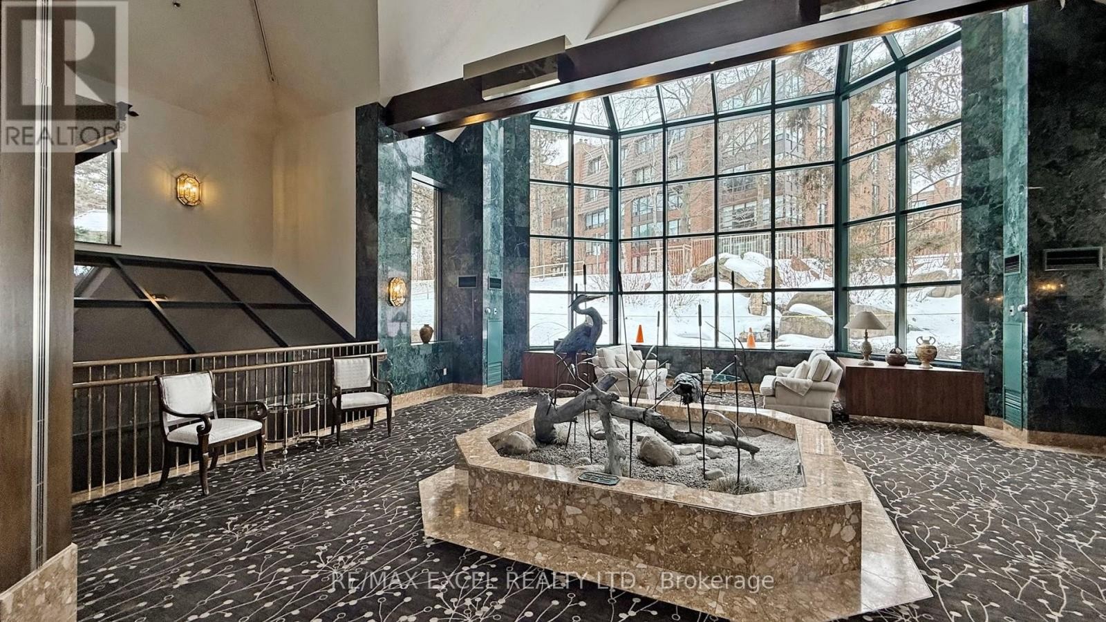 












111 - 1210 DON MILLS ROAD

,
Toronto (Banbury-Don Mills),




Ontario
M3B3N9

