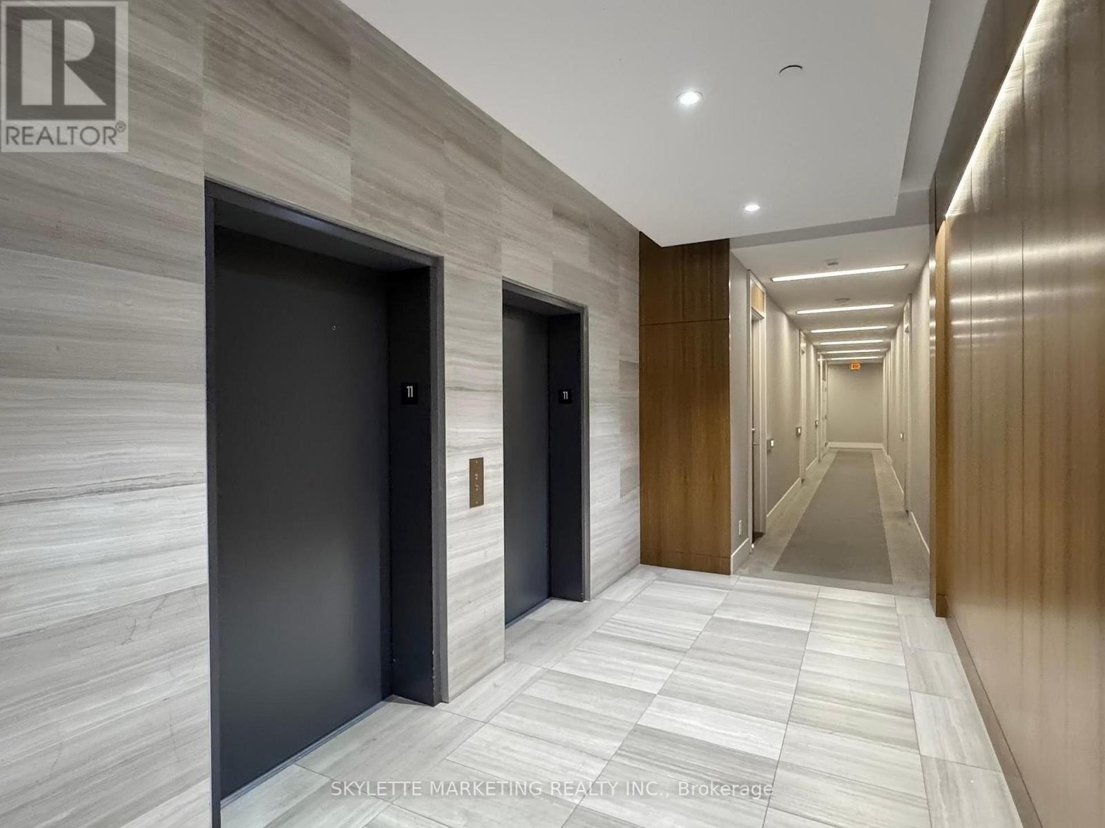 












1128 - 111 ST CLAIR AVENUE W

,
Toronto (Yonge-St. Clair),




Ontario
M4V1N5

