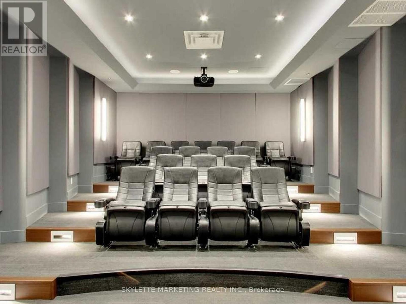 












1128 - 111 ST CLAIR AVENUE W

,
Toronto (Yonge-St. Clair),




Ontario
M4V1N5

