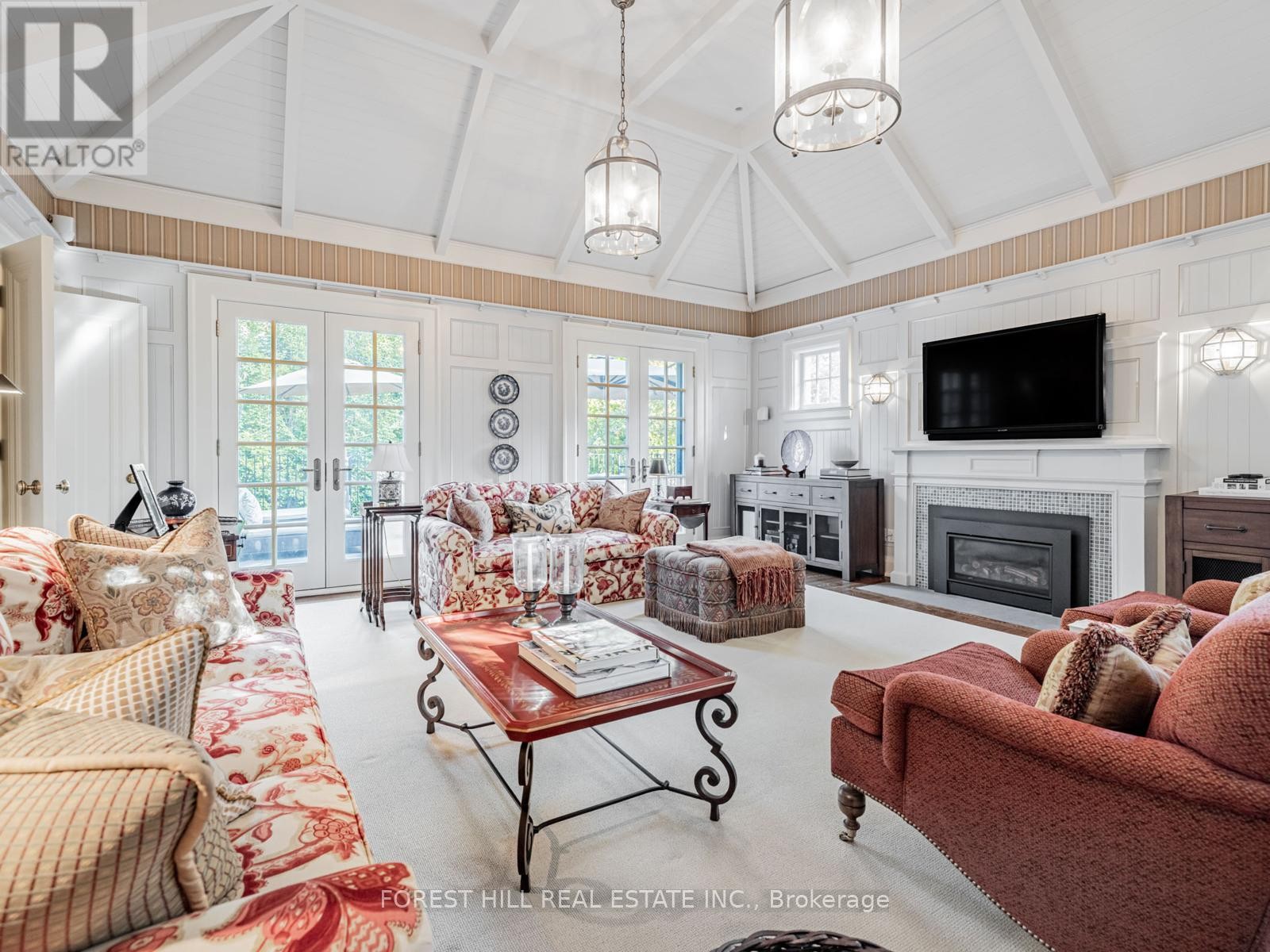 












80 OLD FOREST HILL ROAD

,
Toronto (Forest Hill South),




Ontario
M5P2R5

