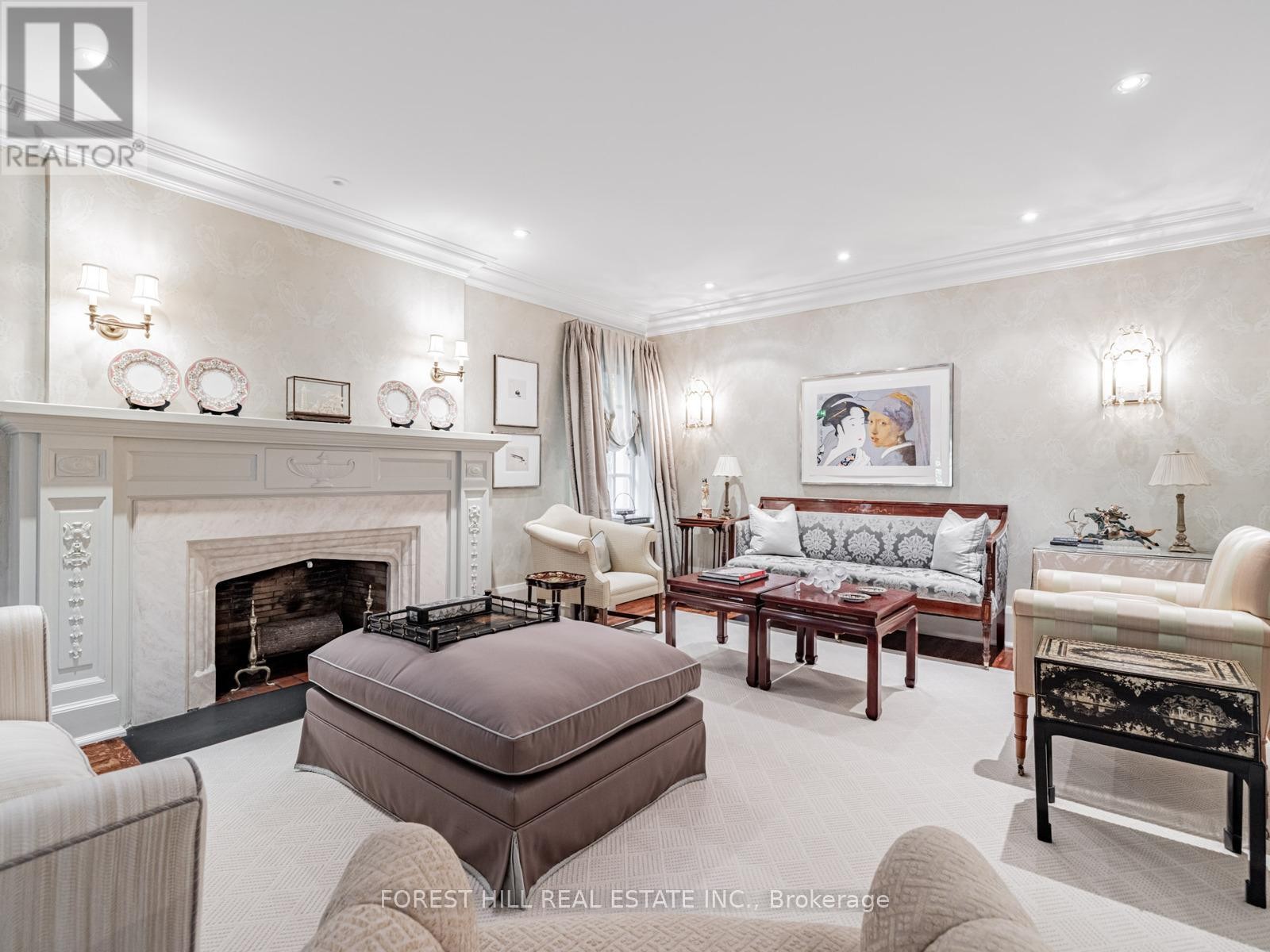 












80 OLD FOREST HILL ROAD

,
Toronto (Forest Hill South),




Ontario
M5P2R5

