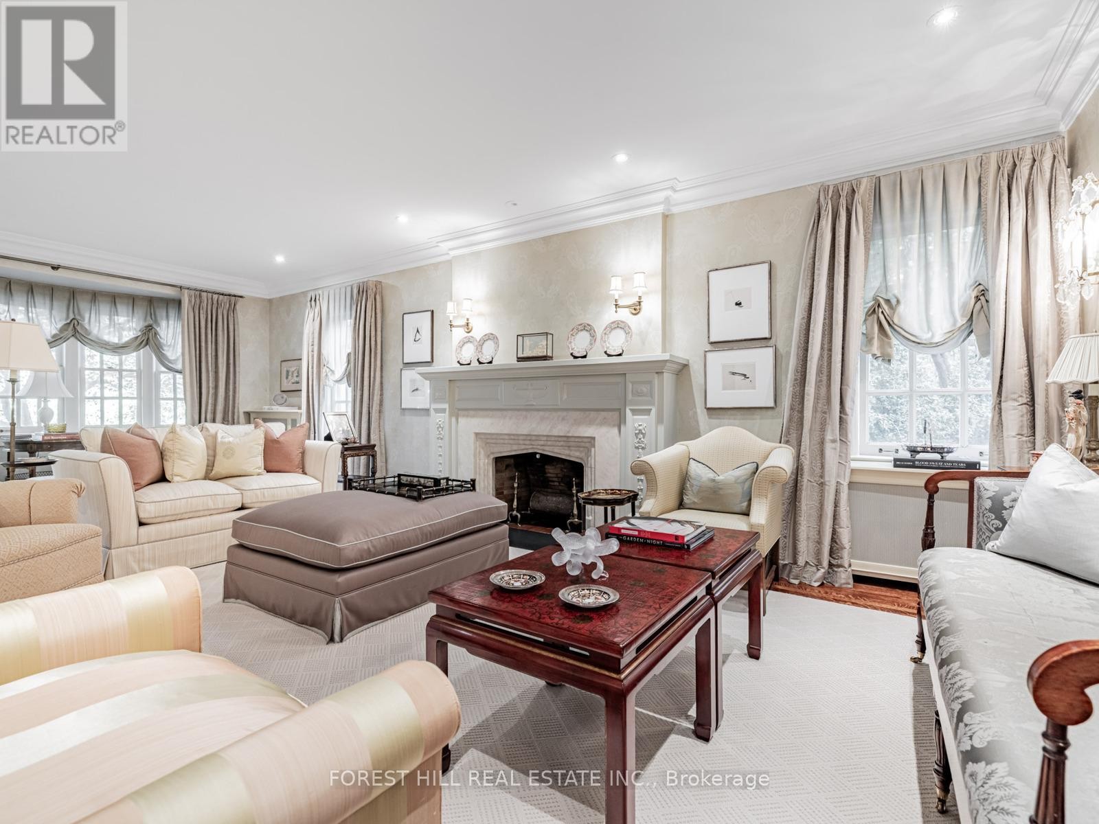 












80 OLD FOREST HILL ROAD

,
Toronto (Forest Hill South),




Ontario
M5P2R5

