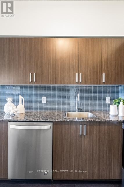 












319 - 1603 EGLINTON AVENUE W

,
Toronto (Oakwood Village),




Ontario
M6E0A1

