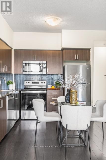 












319 - 1603 EGLINTON AVENUE W

,
Toronto (Oakwood Village),




Ontario
M6E0A1

