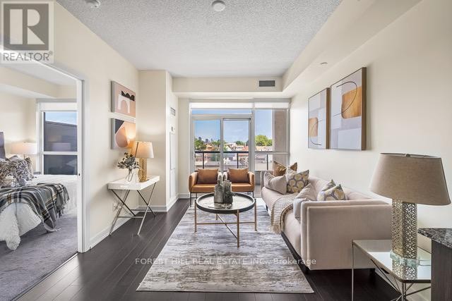 












319 - 1603 EGLINTON AVENUE W

,
Toronto (Oakwood Village),




Ontario
M6E0A1

