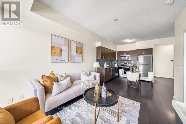 












319 - 1603 EGLINTON AVENUE W

,
Toronto (Oakwood Village),




Ontario
M6E0A1

