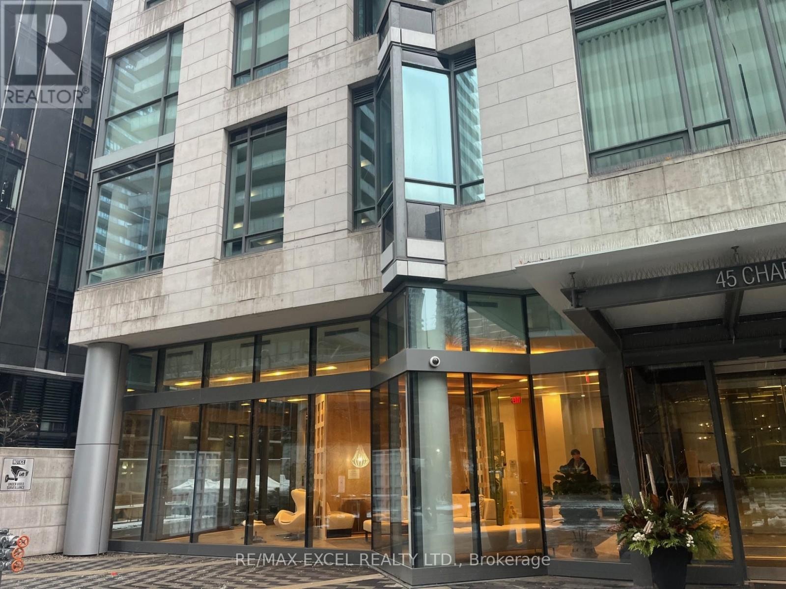 












1805 - 45 CHARLES STREET E

,
Toronto (Church-Yonge Corridor),




Ontario
M4Y0B8

