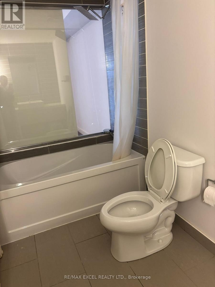 












525 - 5 HANNA AVENUE

,
Toronto (Niagara),




Ontario
M6K1X6

