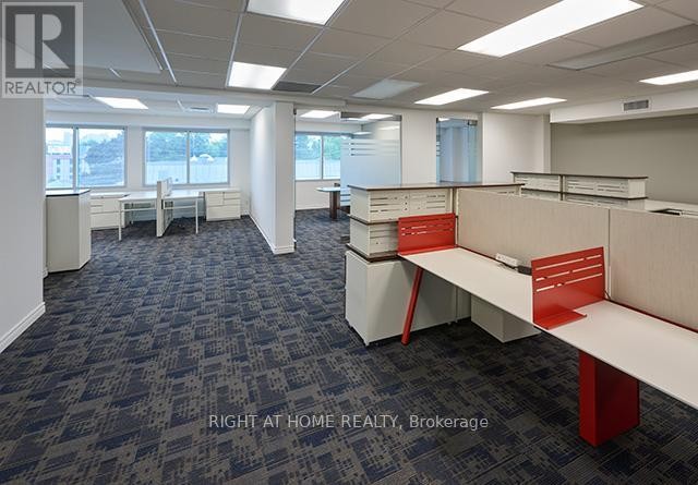 












501 - 170 SHEPPARD AVENUE E

,
Toronto (Willowdale East),




Ontario
M2N3A4

