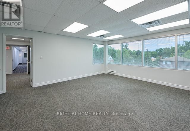 












303 - 170 SHEPPARD AVENUE E

,
Toronto (Willowdale East),




Ontario
M2N3A4

