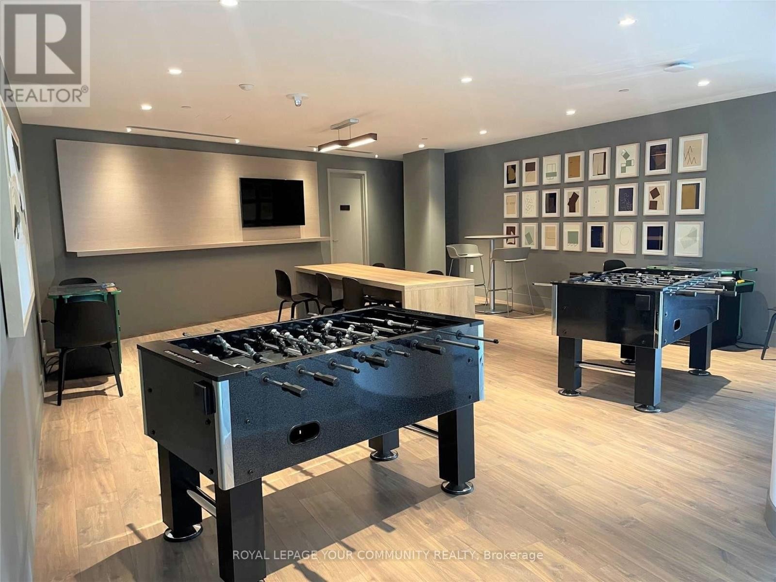 












630 - 50 POWER STREET

,
Toronto (Moss Park),




Ontario
M5A0V3

