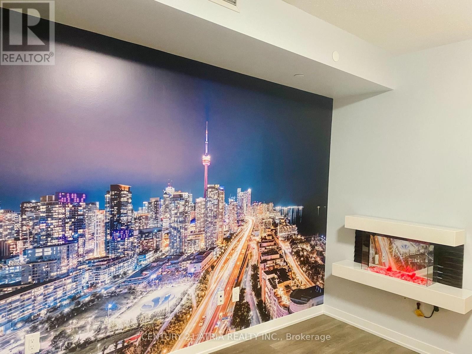 












606 - 20 RICHARDSON STREET

,
Toronto (Waterfront Communities),




Ontario
M5A0S6

