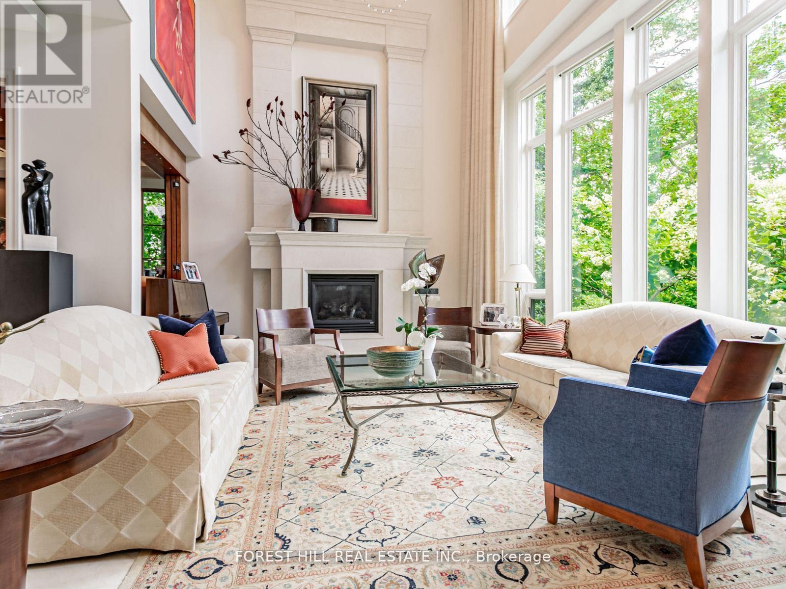 












7 CEDARWOOD AVENUE

,
Toronto (Bridle Path-Sunnybrook-York Mills),




Ontario
M2L1L7

