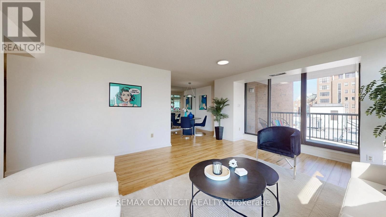 












1002 - 47 ST CLAIR AVENUE W

,
Toronto (Yonge-St. Clair),




Ontario
M4V3A5

