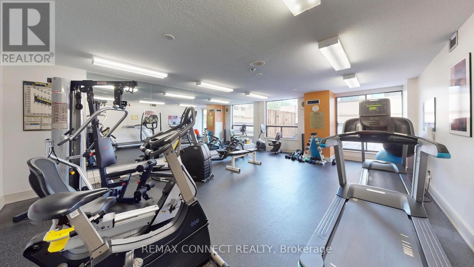 












1002 - 47 ST CLAIR AVENUE W

,
Toronto (Yonge-St. Clair),




Ontario
M4V3A5

