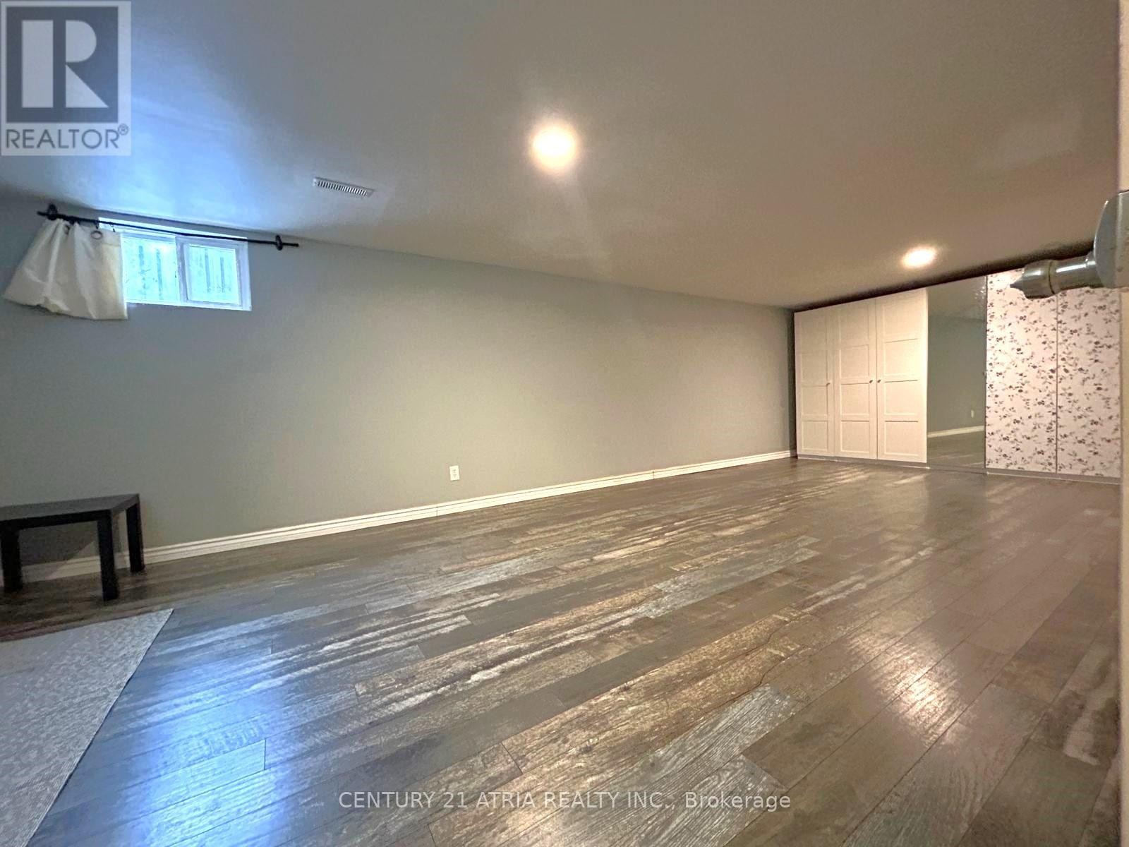 












LOWER - 50 WILLESDEN ROAD

,
Toronto (Hillcrest Village),




Ontario
M2H1V7

