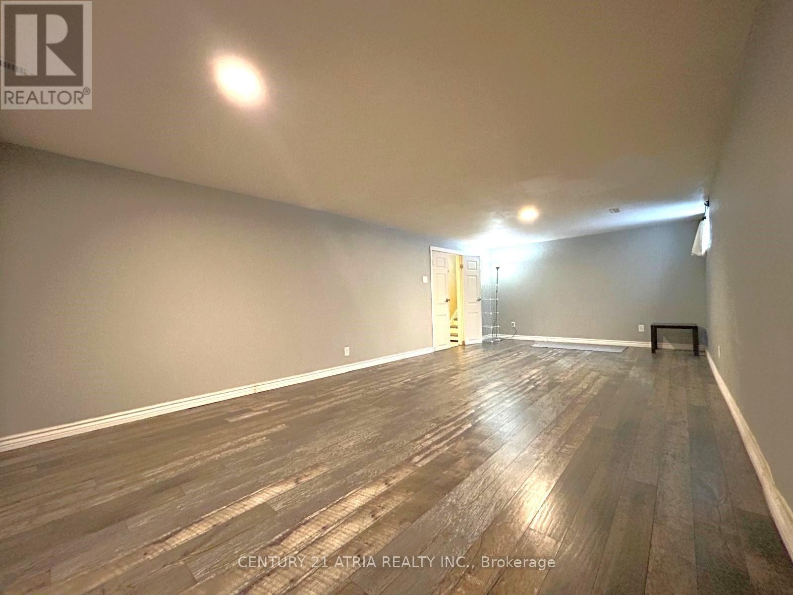 












LOWER - 50 WILLESDEN ROAD

,
Toronto (Hillcrest Village),




Ontario
M2H1V7

