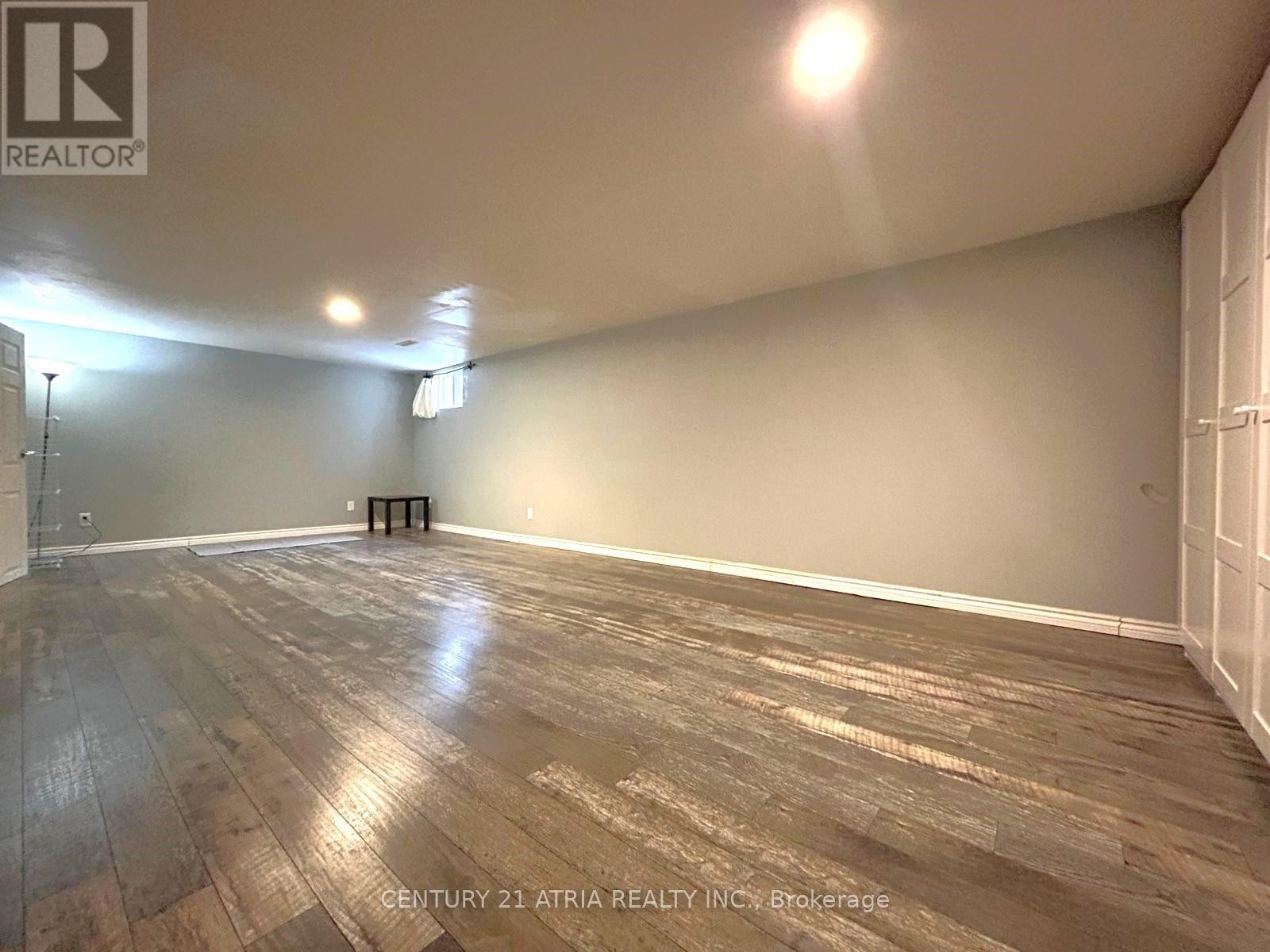 












LOWER - 50 WILLESDEN ROAD

,
Toronto (Hillcrest Village),




Ontario
M2H1V7

