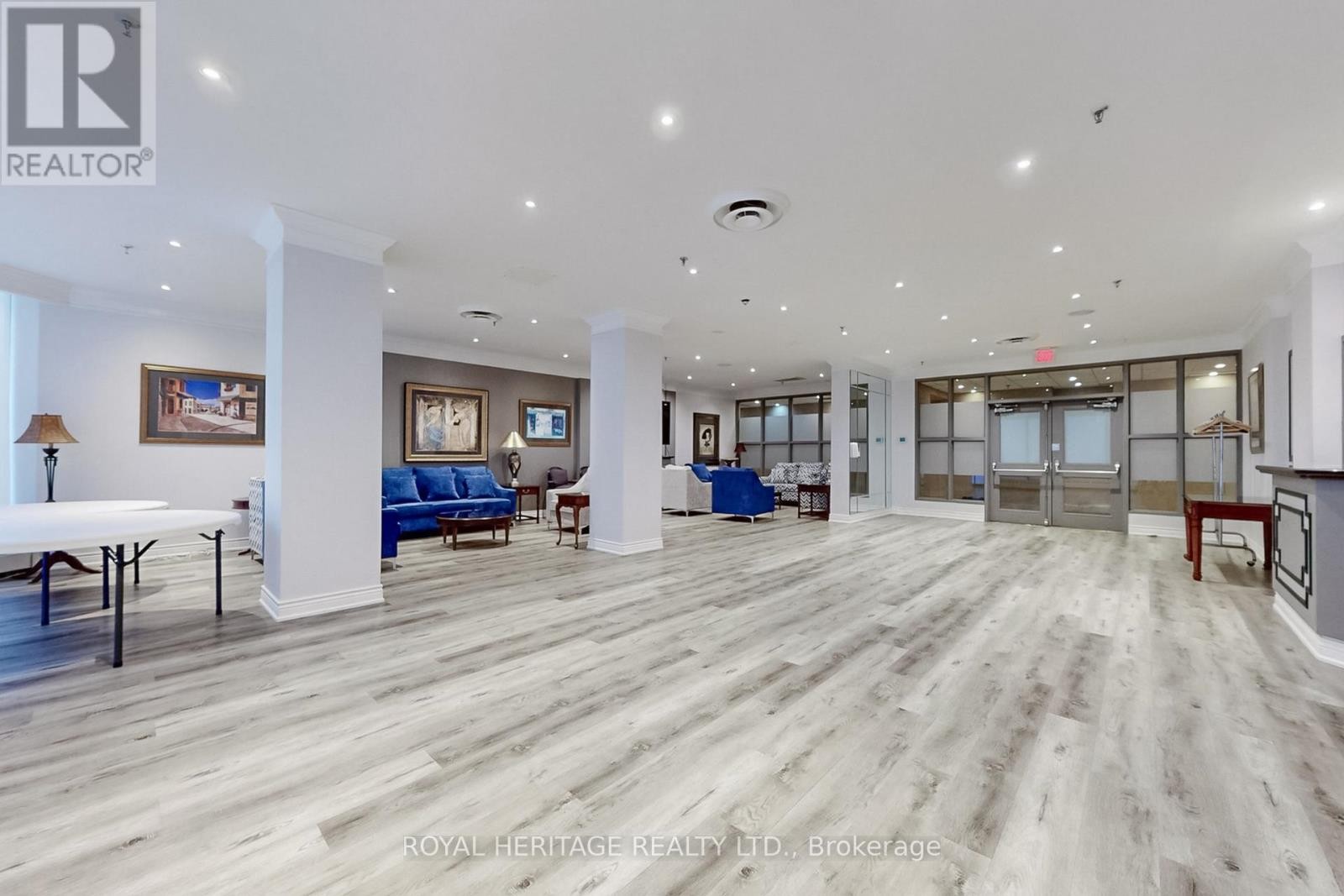 












801 - 10 TORRESDALE AVENUE

,
Toronto (Westminster-Branson),




Ontario
M2R3V8

