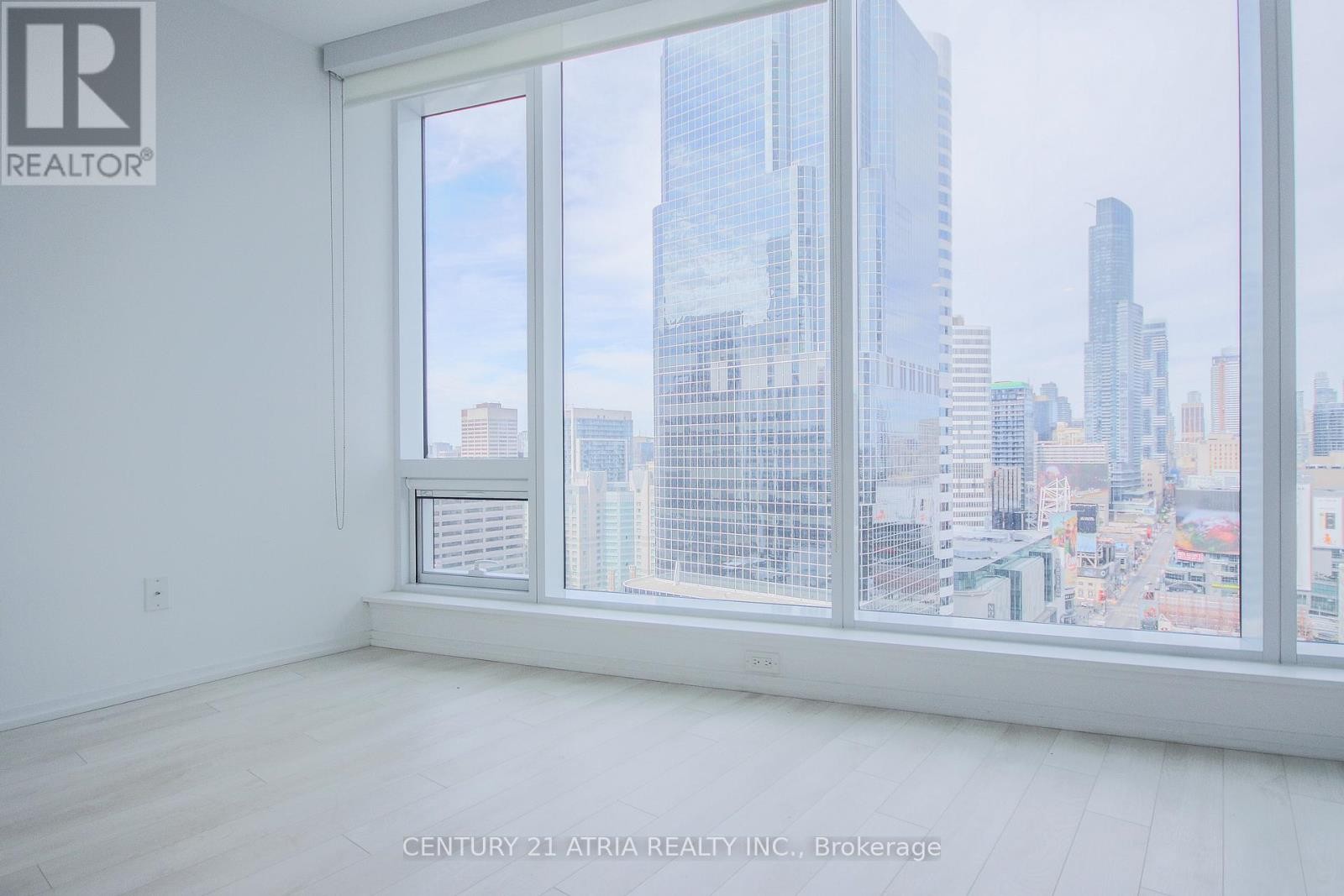 












1913 - 197 YONGE STREET

,
Toronto (Church-Yonge Corridor),




Ontario
M5B0C1

