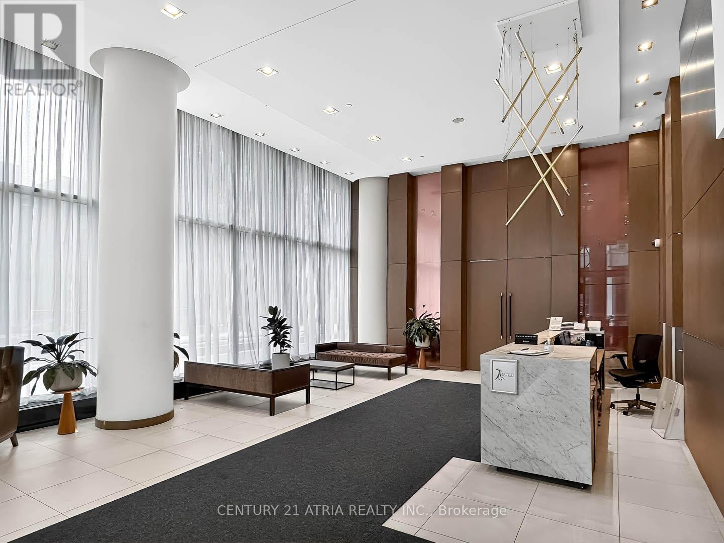 












2703 - 121 MCMAHON DRIVE

,
Toronto (Bayview Village),




Ontario
M2K0C1

