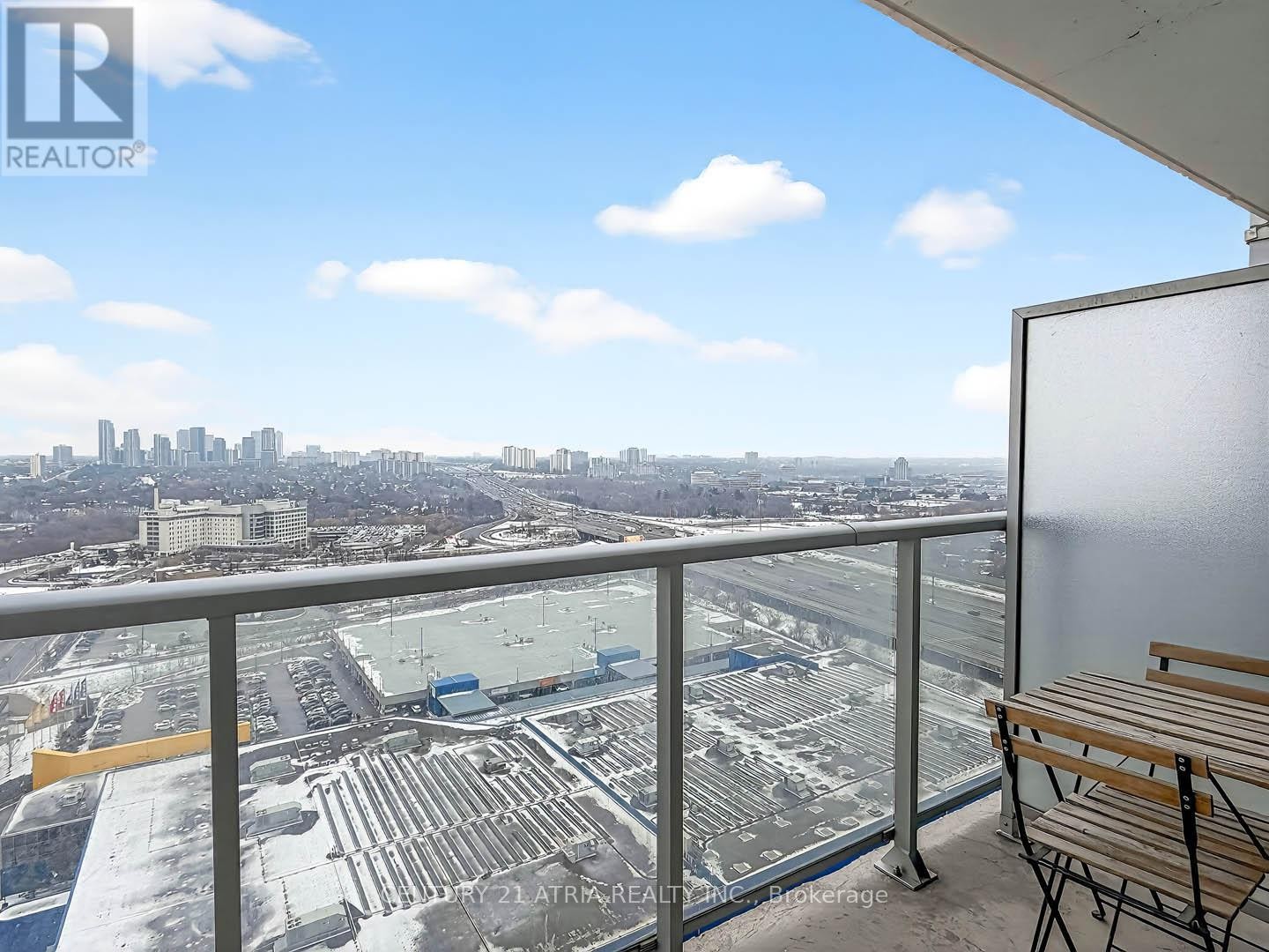 












2703 - 121 MCMAHON DRIVE

,
Toronto (Bayview Village),




Ontario
M2K0C1

