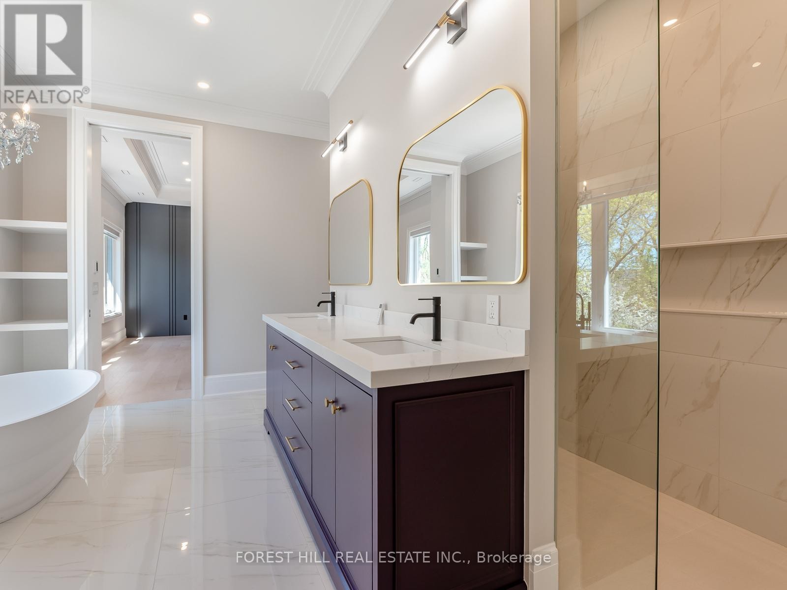 












150 HOLCOLM ROAD

,
Toronto (Willowdale West),




Ontario
M2N2E2

