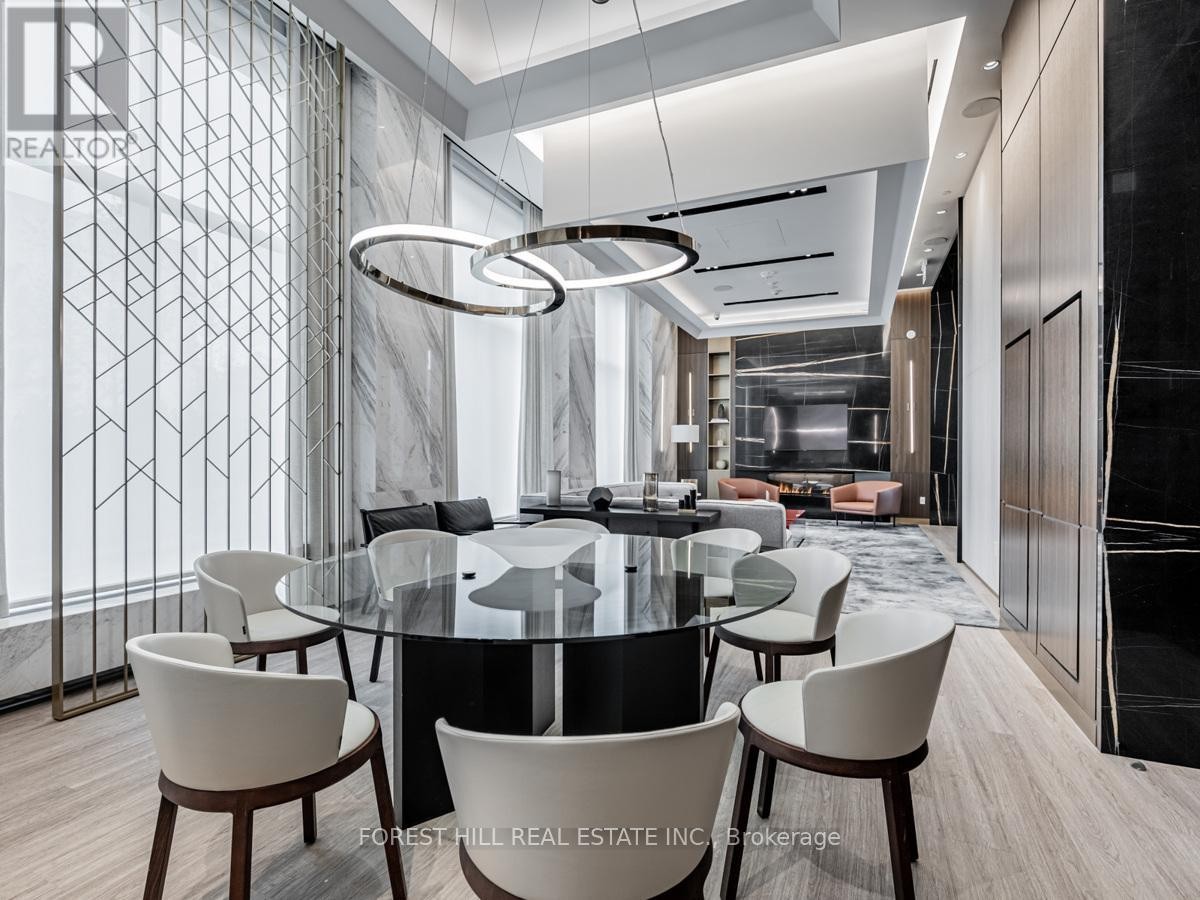 












201 - 280 HOWLAND AVENUE

,
Toronto (Annex),




Ontario
M5R0C3

