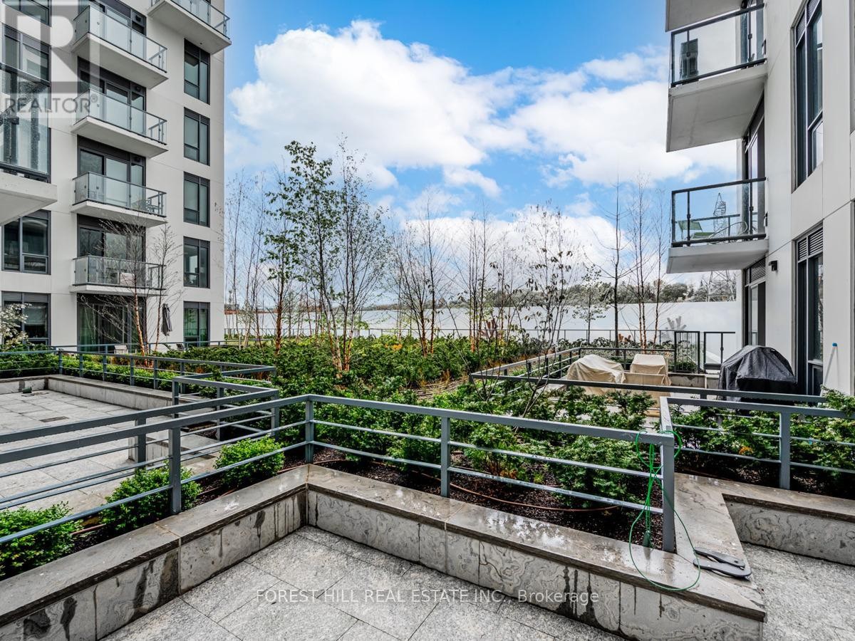 












201 - 280 HOWLAND AVENUE

,
Toronto (Annex),




Ontario
M5R0C3

