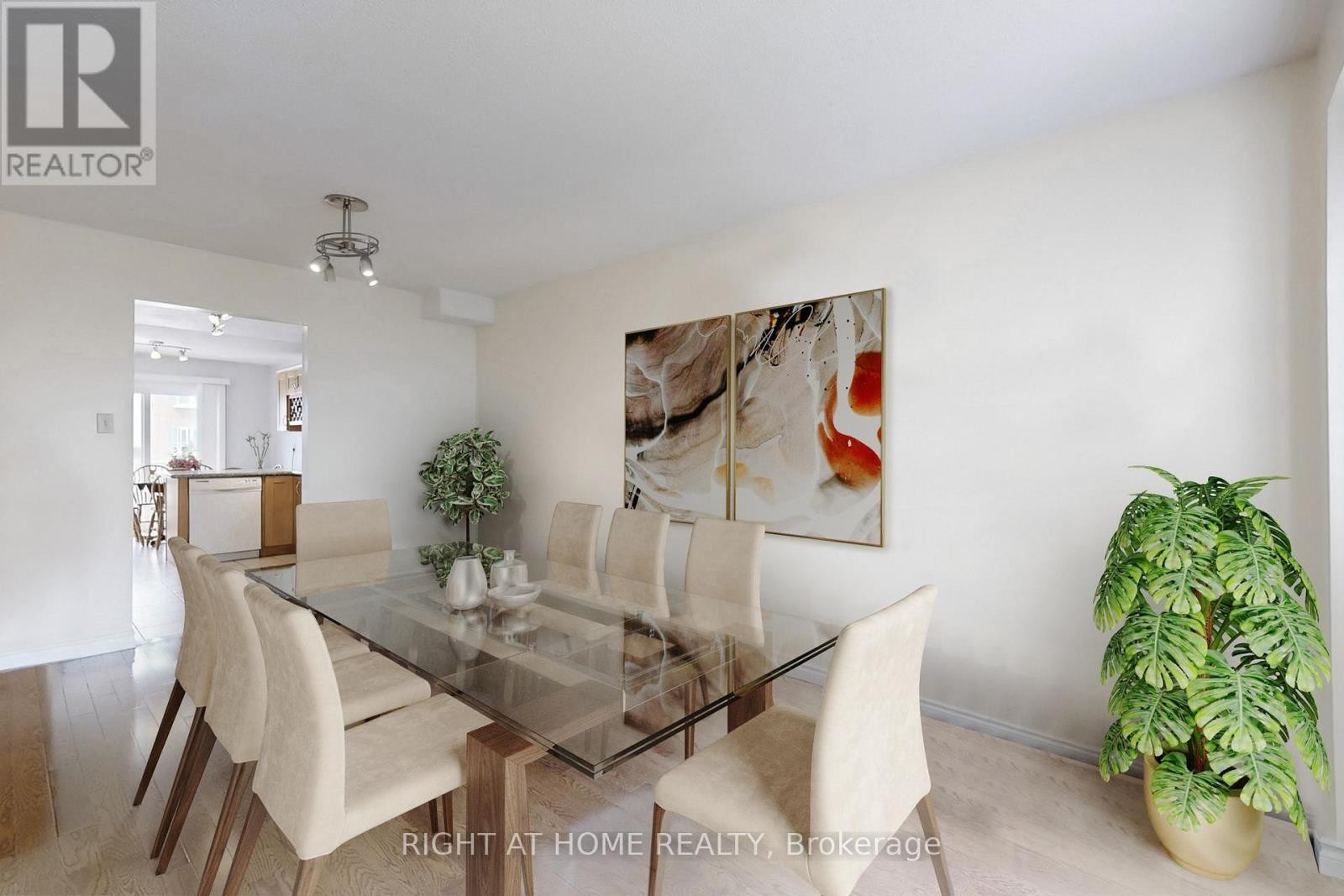 












9 FESTIVAL DRIVE

,
Toronto (Westminster-Branson),




Ontario
M2R3T9

