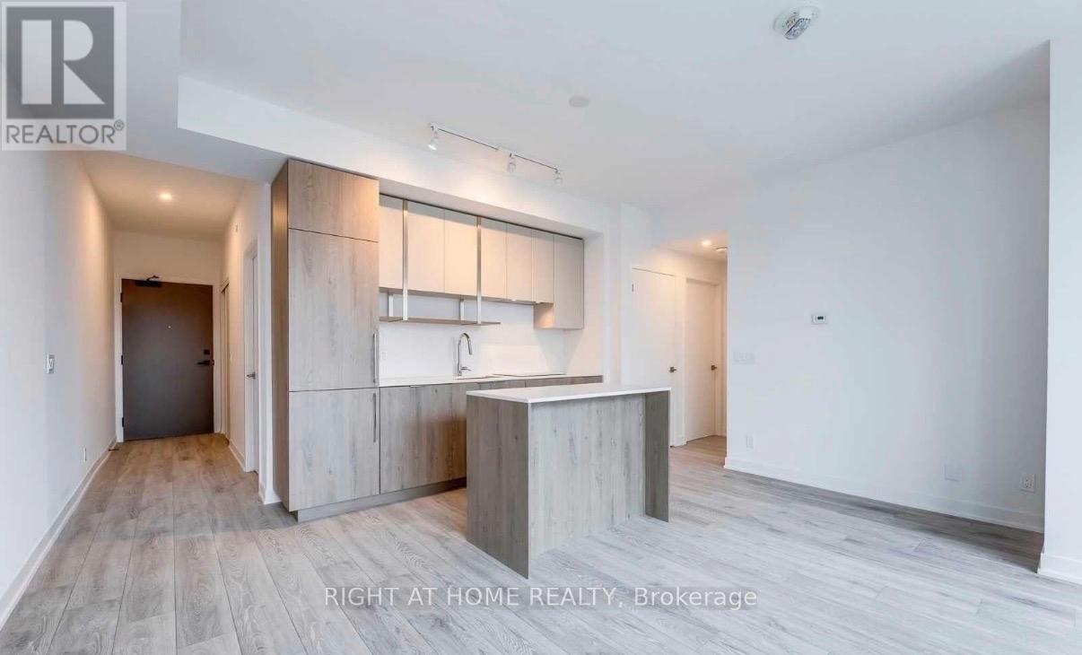 












1811 - 15 HOLMES AVENUE

,
Toronto (Willowdale East),




Ontario
M2N4L8

