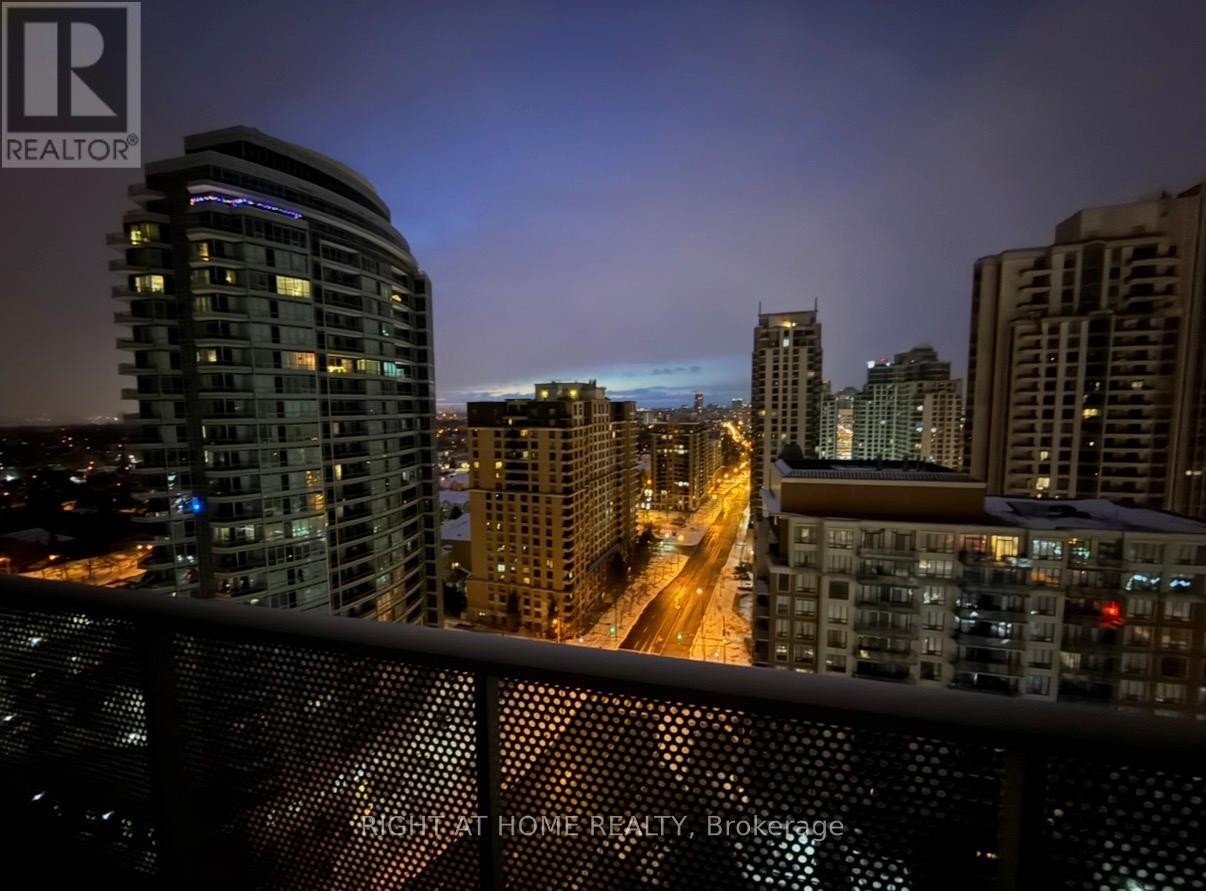 












1811 - 15 HOLMES AVENUE

,
Toronto (Willowdale East),




Ontario
M2N4L8

