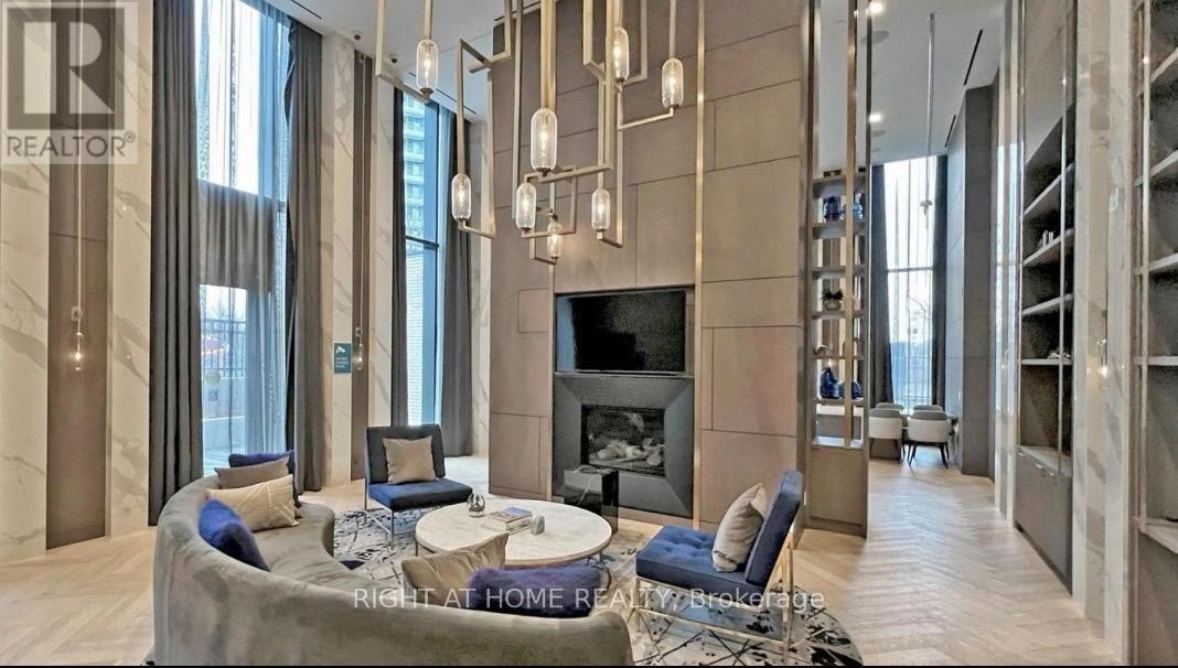 












1811 - 15 HOLMES AVENUE

,
Toronto (Willowdale East),




Ontario
M2N4L8

