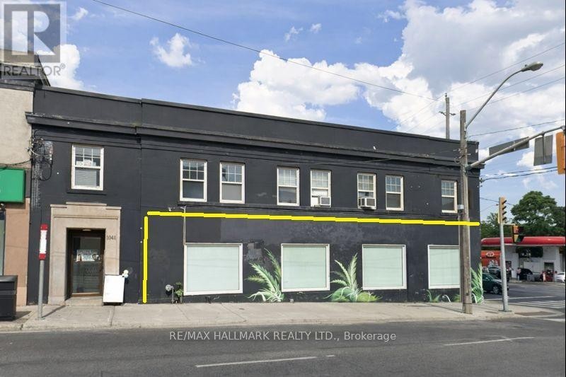 












306A EGLINTON AVENUE W

,
Toronto (Yonge-Eglinton),




Ontario
M4R1B2

