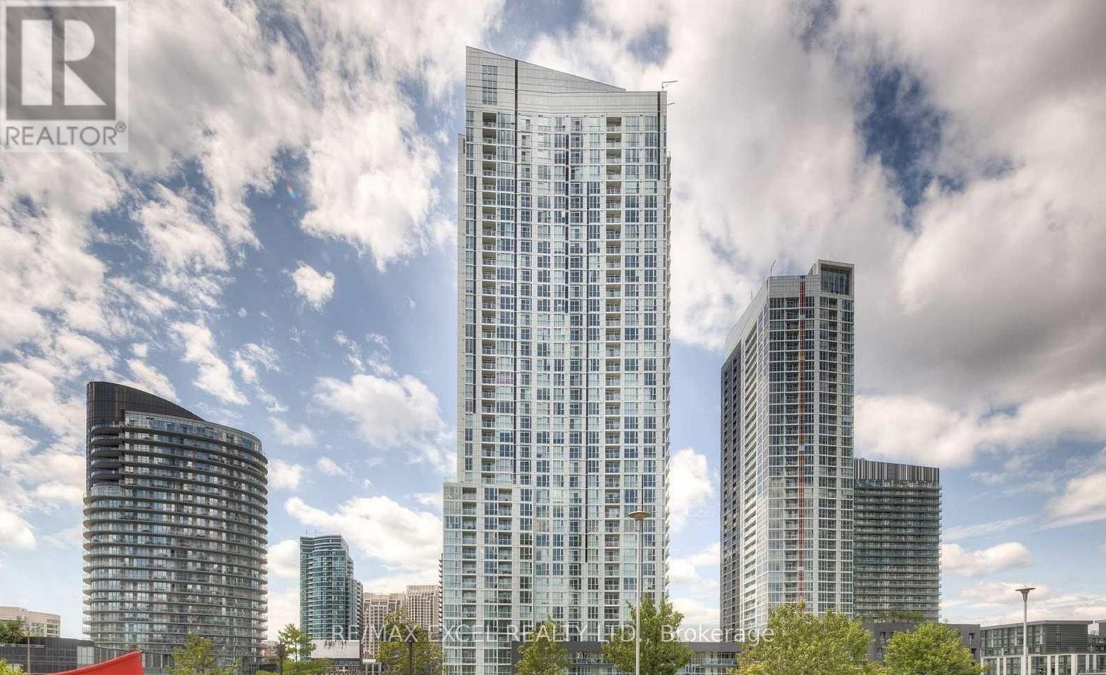 












1606 - 75 QUEENS WHARF ROAD

,
Toronto (Waterfront Communities),




Ontario
M5V0J8

