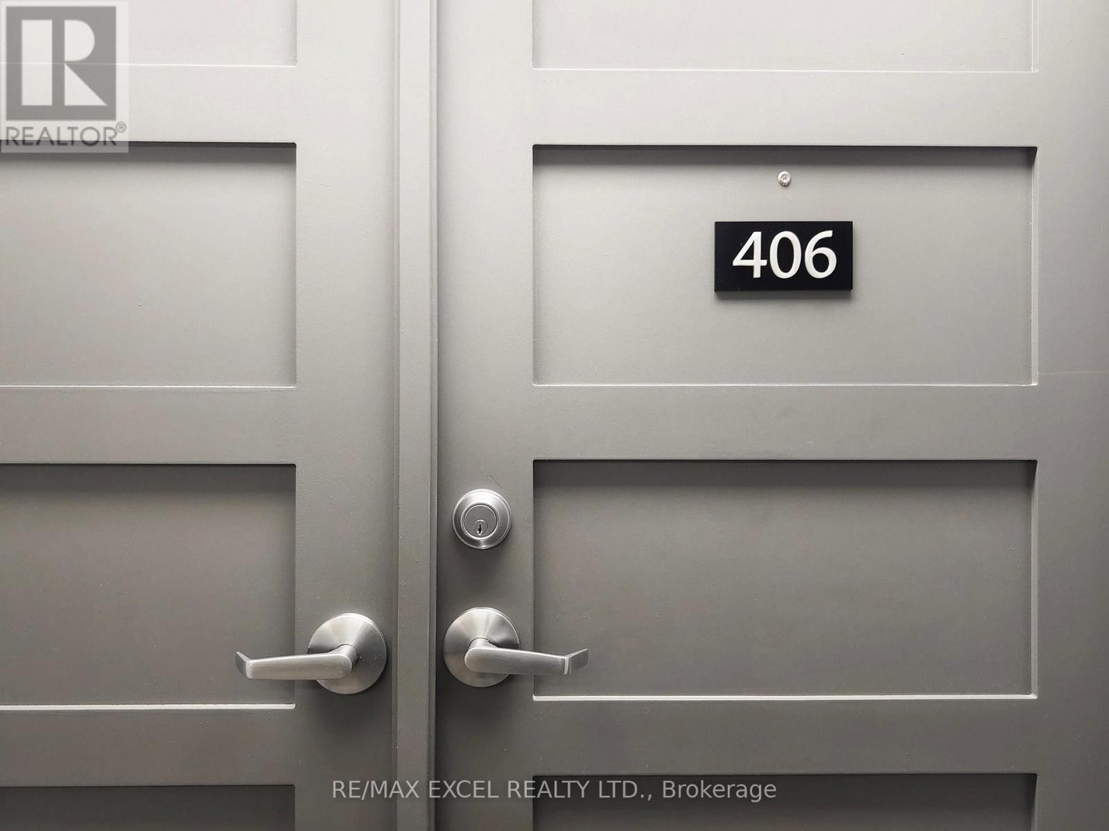 












406 - 188 SPADINA AVENUE

,
Toronto (Kensington-Chinatown),




Ontario
M5T3A4

