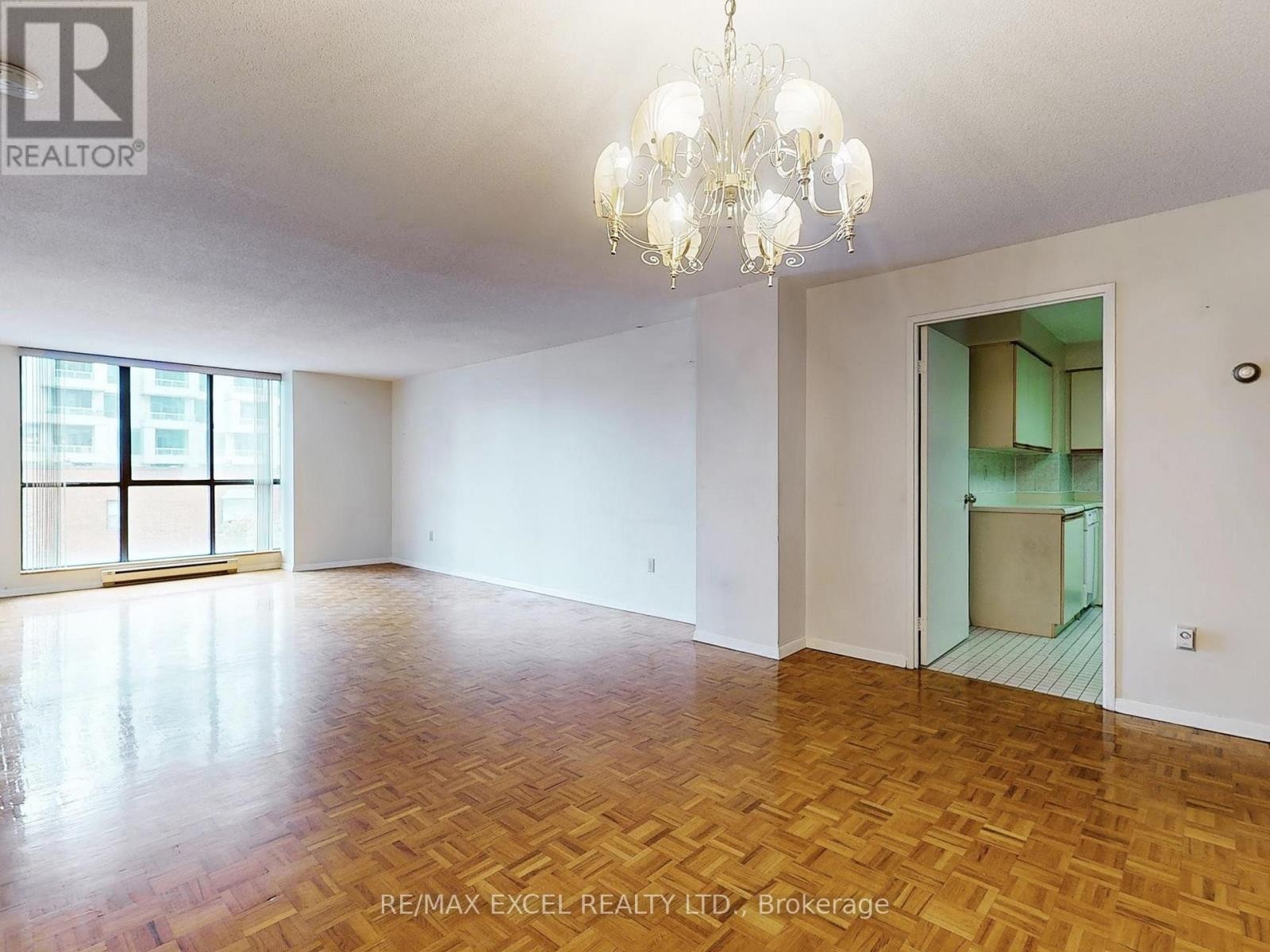 












406 - 188 SPADINA AVENUE

,
Toronto (Kensington-Chinatown),




Ontario
M5T3A4

