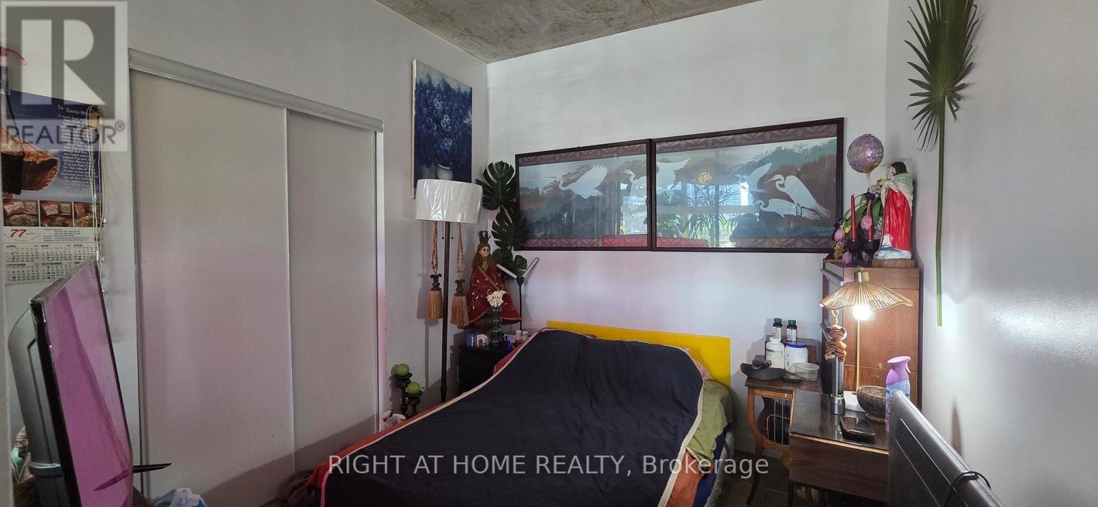 












911 - 478 KING STREET W

,
Toronto (Waterfront Communities),




Ontario
M5V0A8

