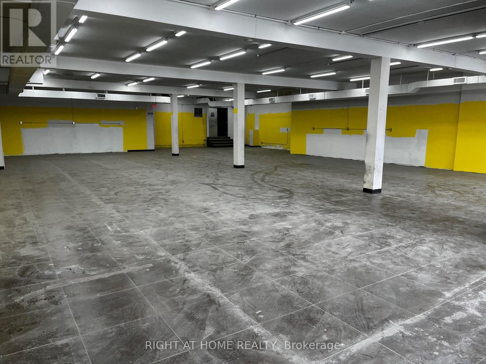 












288 COLLEGE STREET

,
Toronto (University),




Ontario
M5T1R9

