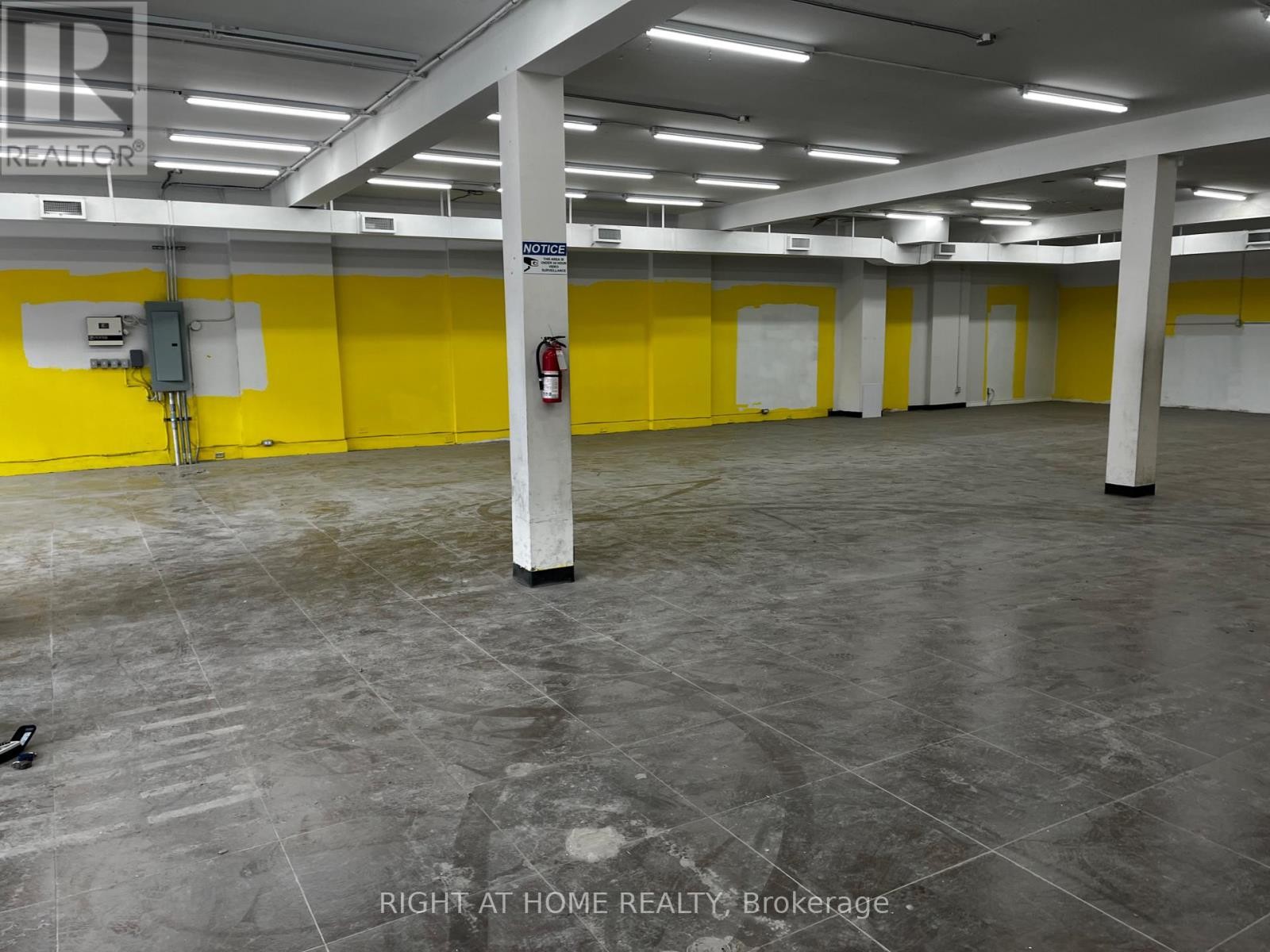 












288 COLLEGE STREET

,
Toronto (University),




Ontario
M5T1R9

