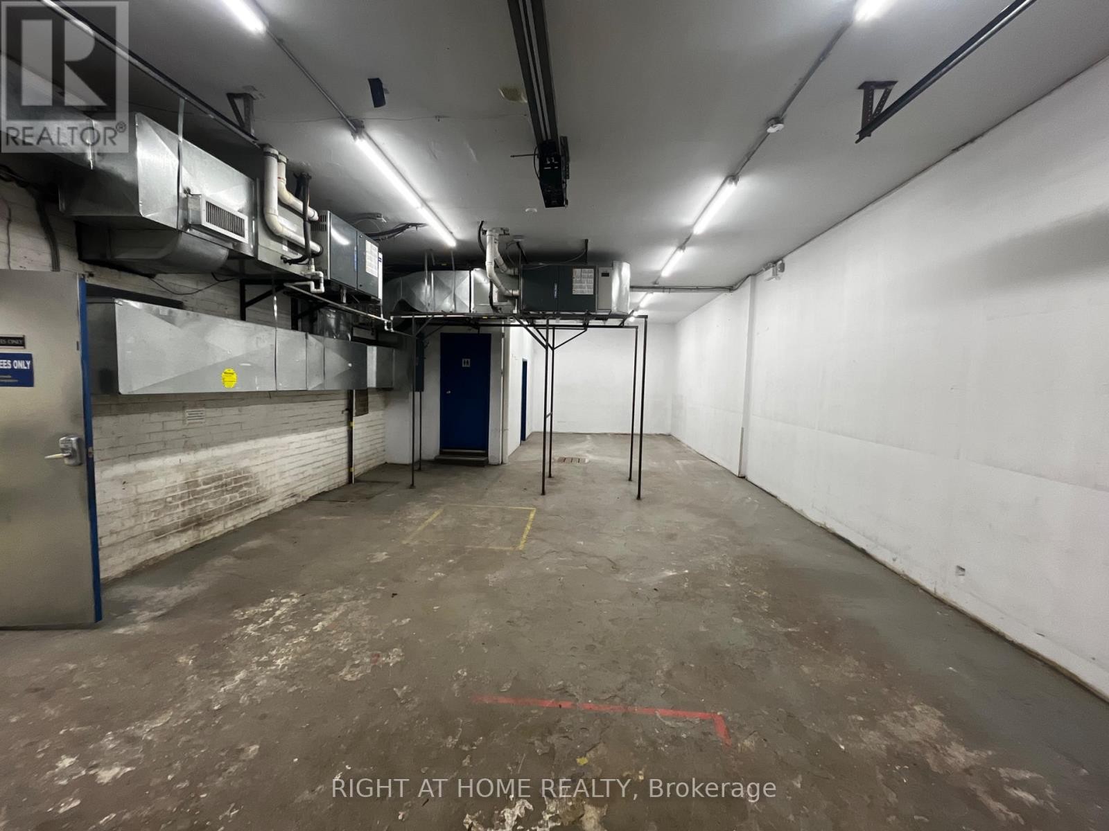 












288 COLLEGE STREET

,
Toronto (University),




Ontario
M5T1R9

