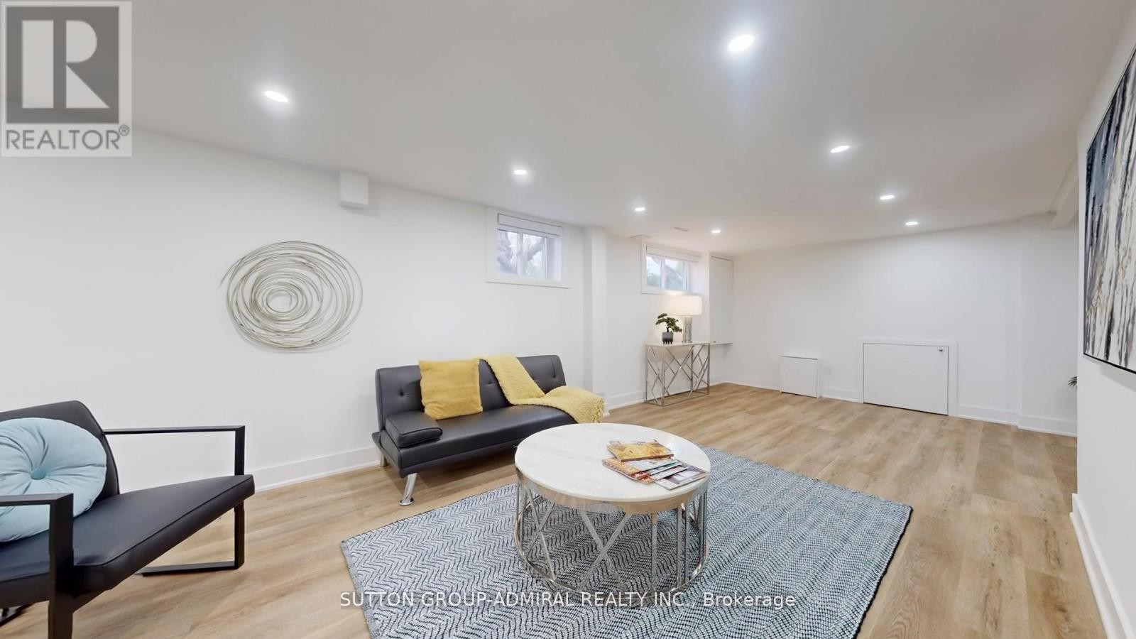 












105 BALTRAY CRESCENT

,
Toronto (Parkwoods-Donalda),




Ontario
M3A2H5

