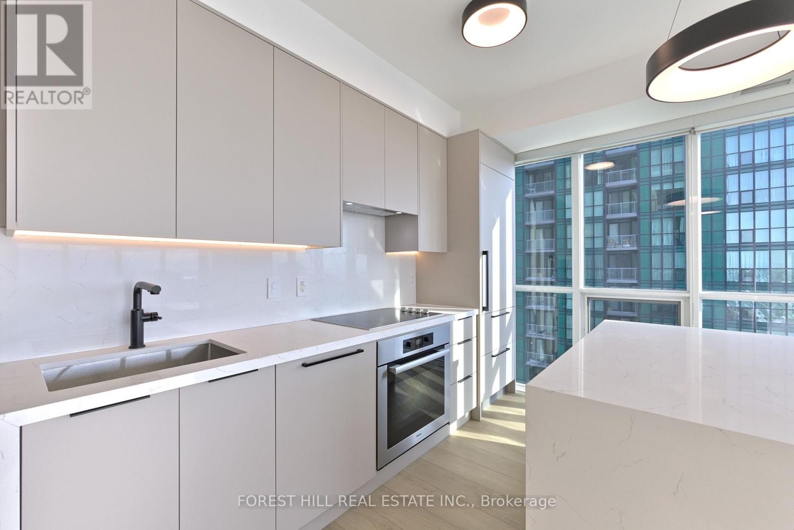 












2502 - 11 BOGERT AVENUE

,
Toronto (Lansing-Westgate),




Ontario
M2N0H4

