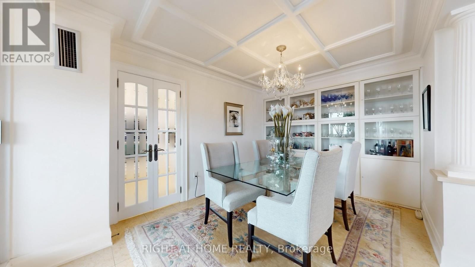 












2805 - 100 ANTIBES DRIVE

,
Toronto (Westminster-Branson),




Ontario
M2R3N1

