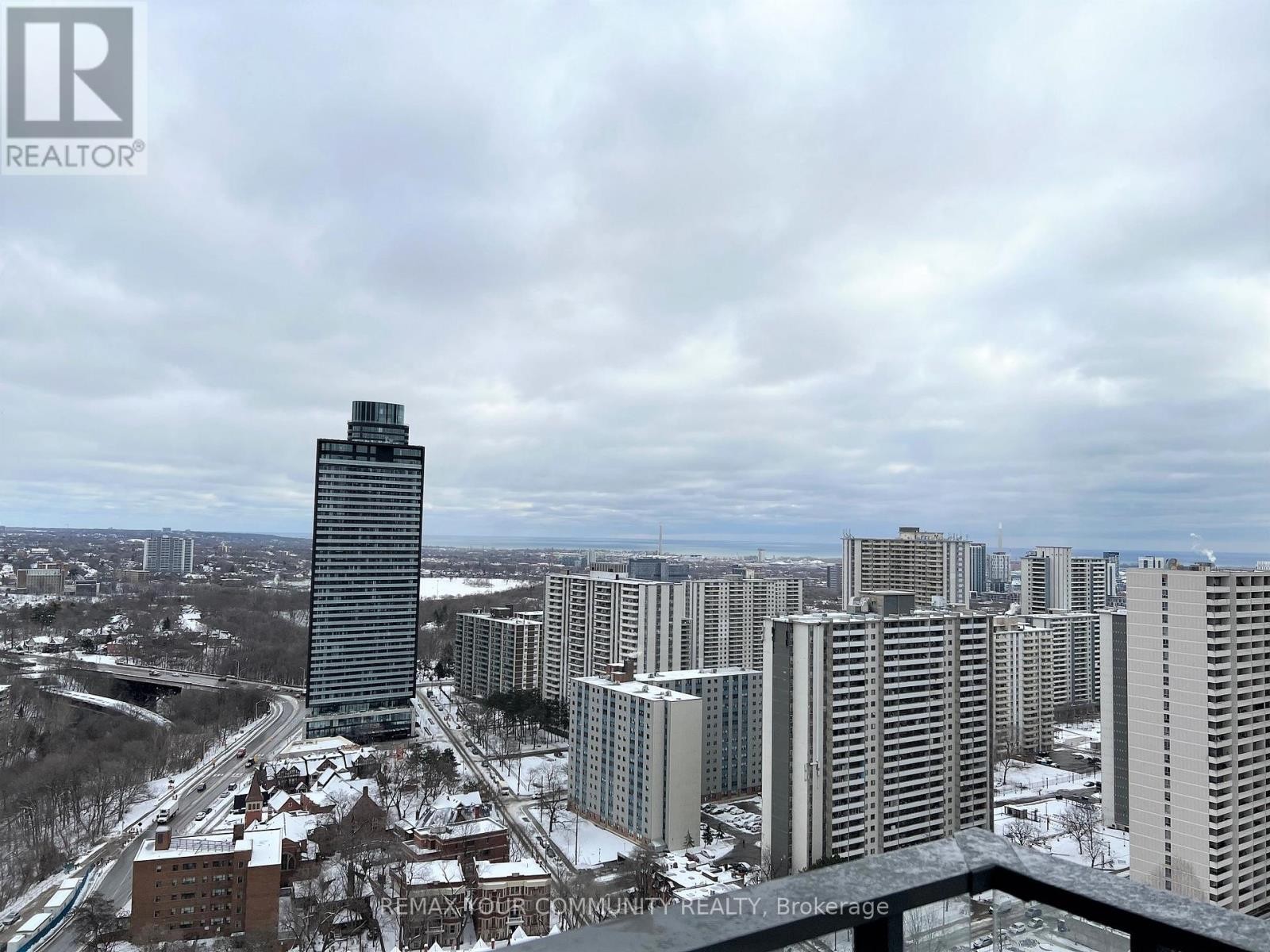 












2601 - 395 BLOOR STREET E

,
Toronto (North St. James Town),




Ontario
M4W1H7

