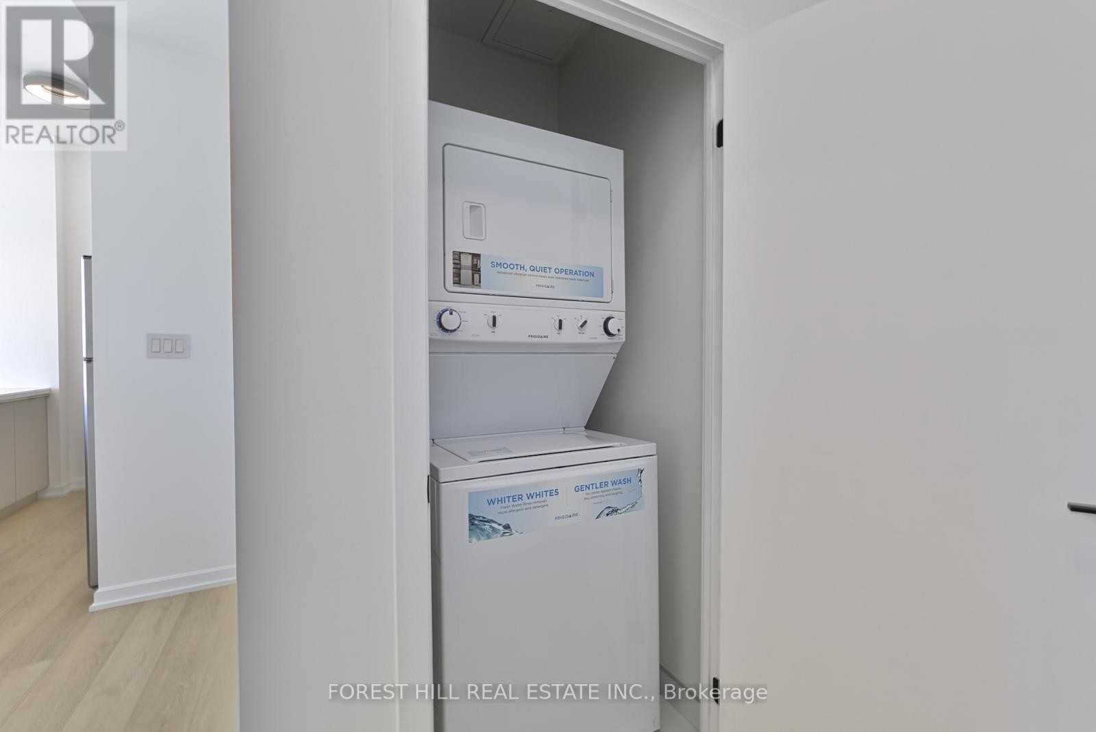 












3506 - 70 FOREST MANOR ROAD

,
Toronto (Henry Farm),




Ontario
M2J0A9

