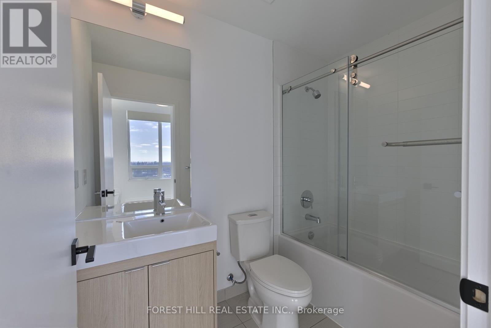 












3506 - 70 FOREST MANOR ROAD

,
Toronto (Henry Farm),




Ontario
M2J0A9

